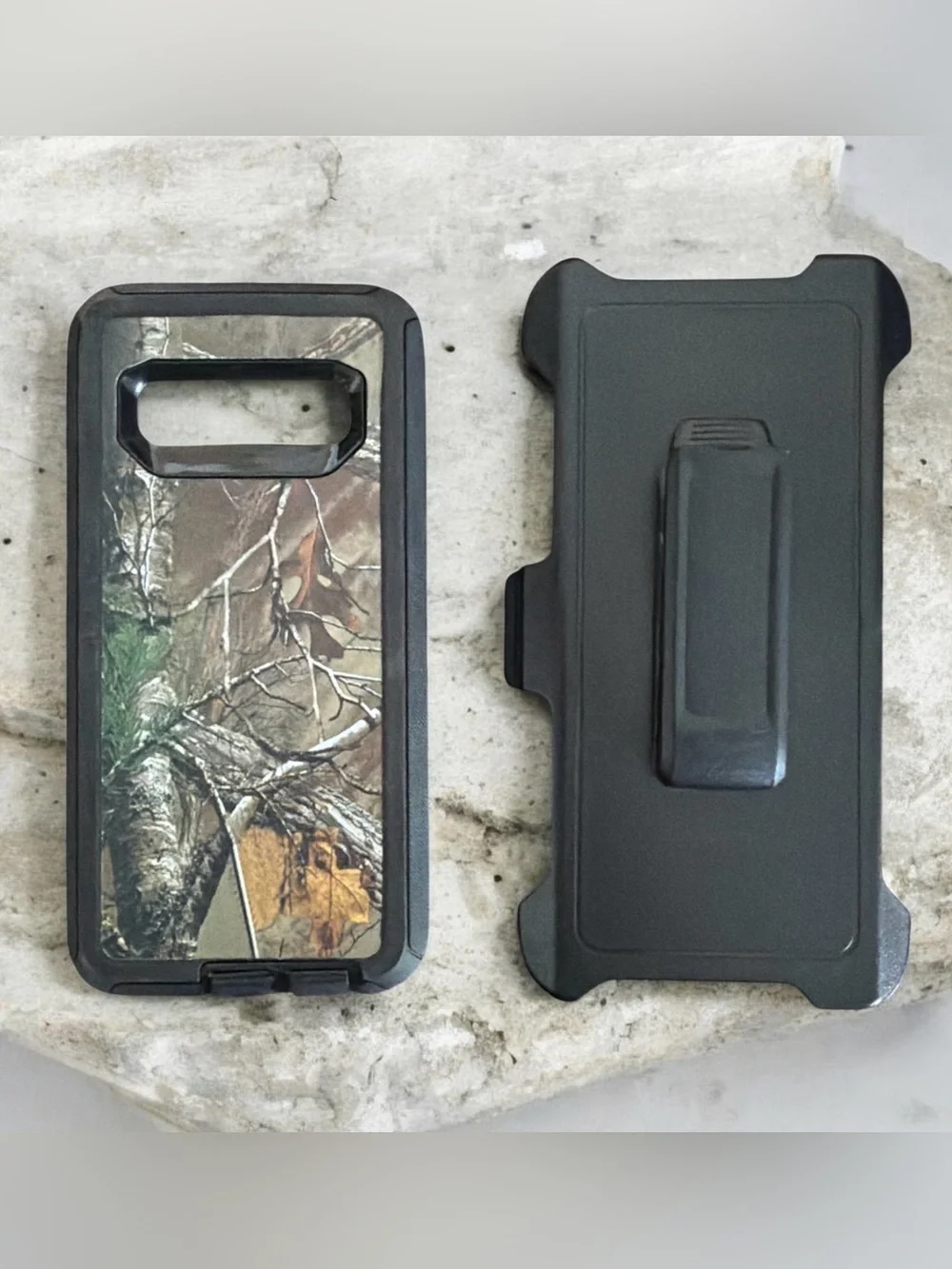 Heavy-Duty Black Phone Holster Case with Camo Back For Samsung S21 Ultra